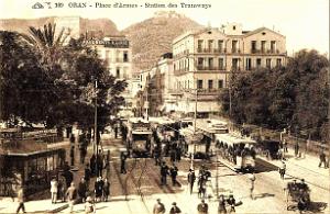 PA c- 018- Place d'Armes- trams et autobus